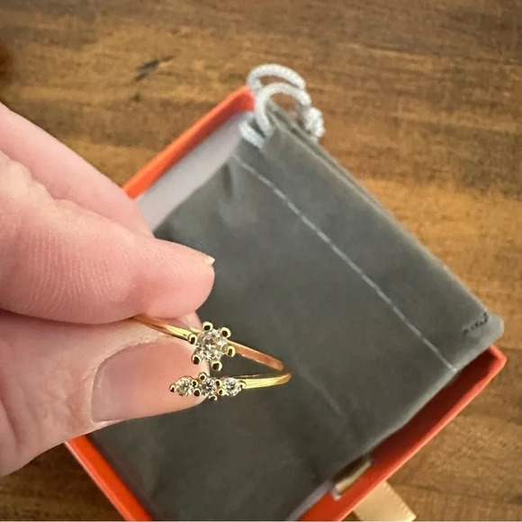 Story Jewellery Be You Multi-Stone Open Ring Size 7 NIB - Picture 8 of 9